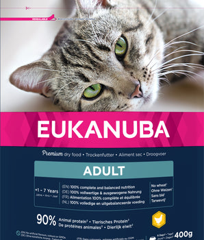 Croquettes Eukanuba pour chat au poulet.